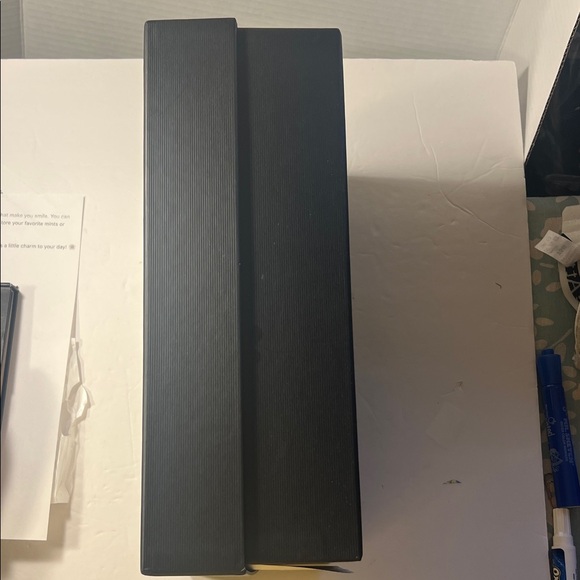 Gucci Ivory and Charcoal Gift Box fits size 40 or 10 women’s shoe Empty box - Picture 5 of 8